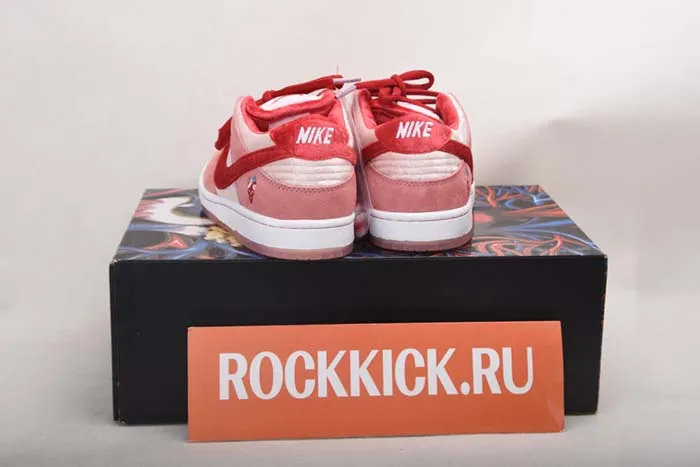 Nike Dunk SB Low CT2552-800