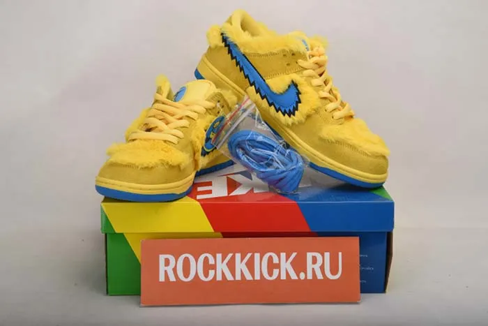 Grateful Dead x Nike SB Dunk Low“ Yellow Bear” CJ5378-700