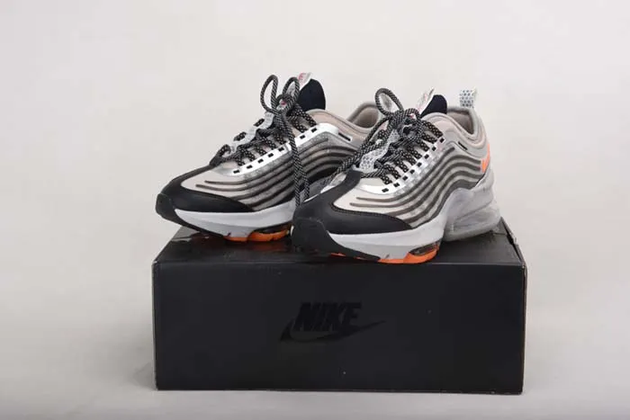 AIR MAX ZOOM 950 CJ6700 002