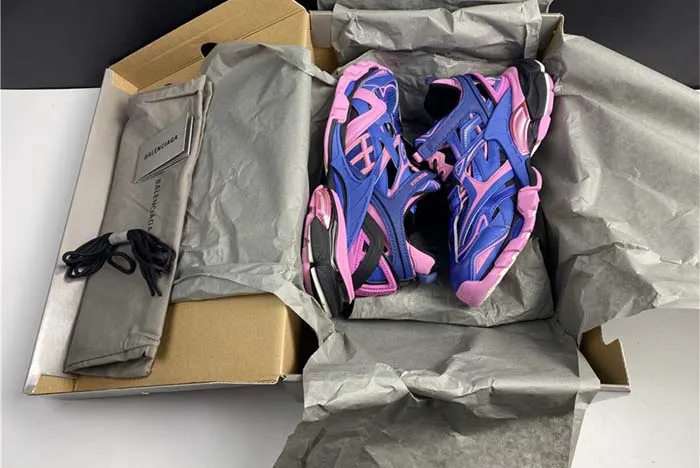 Ba*len*cia*ga led track trainers dark blue pink