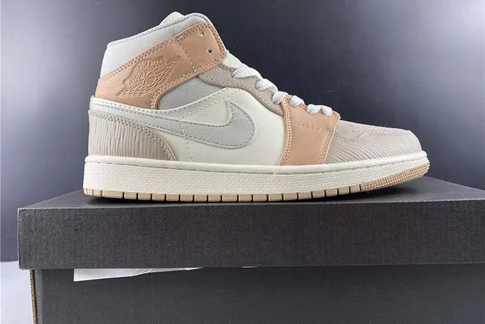 NIKE AIR JORDAN 1 MID Milan CV3044-100
