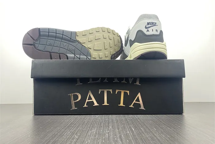 Patta x Nike Air Max 1 Dark Blue Grey DH1348 002