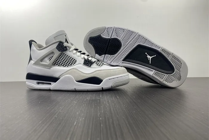 AIR JORDAN 4 RETRO MILITARY BLACK 2022 DH6927-111