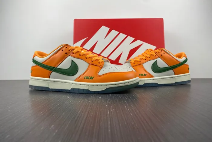 SB Dunk Low
