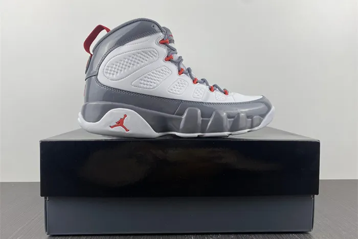 Air Jordan 9 “Fire Red” CT8019-162
