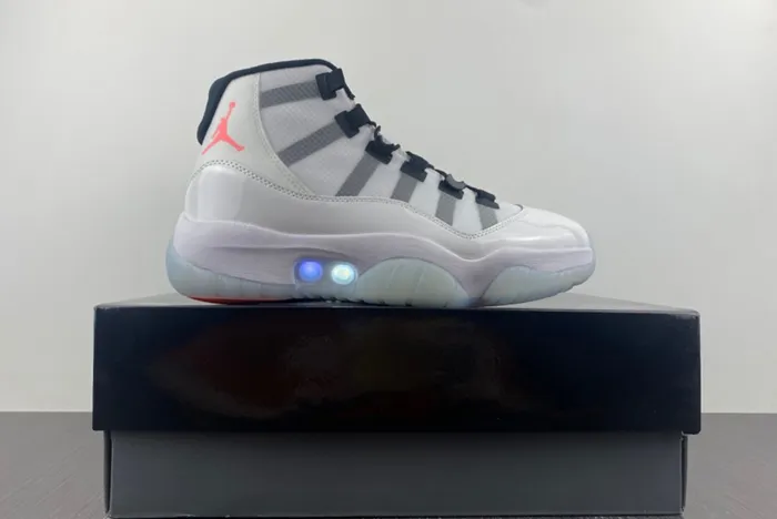 Air Jordan 11 Adapt