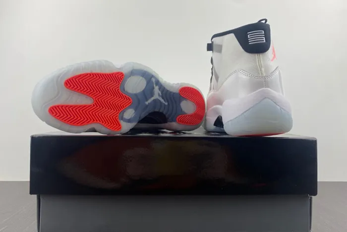 Air Jordan 11 Adapt