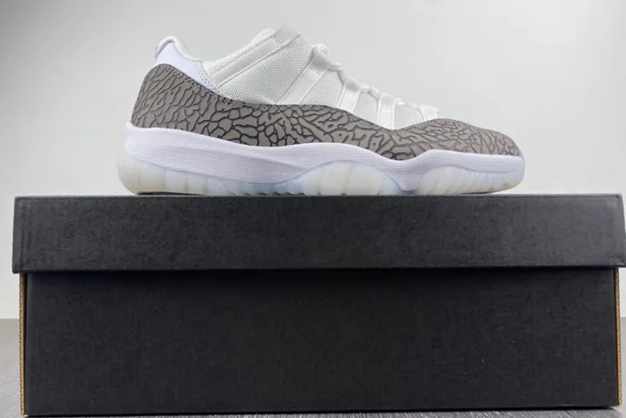Air Jordan 11 Low WMNS Yellow Snakeskin AV2187-140
