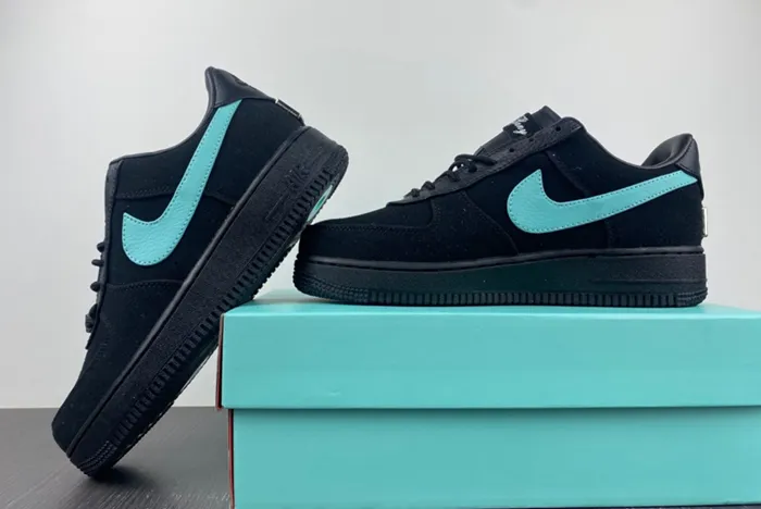 T*f*ny & co. x nike air force 1 low dz1382-001