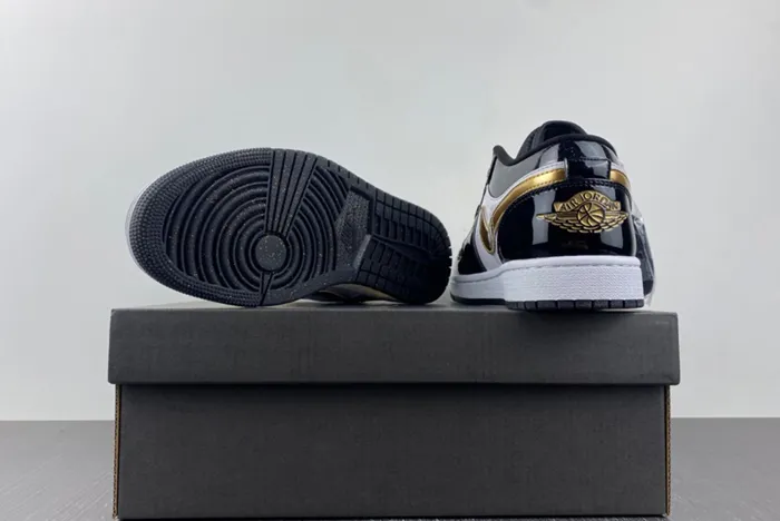 Air Jordan 1 Low Gold Toe Metallic Gold Black White DR6970-071