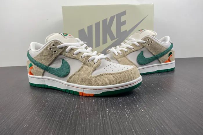 Jarritos x Nike SB Dunk Low FD0860-001