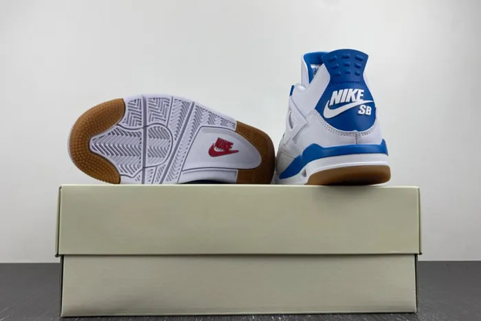 Nike SB x Air Jordan 4 Nike SB x Air Jordan 4