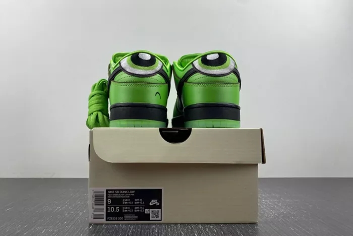 The Powerpuff Girls x Nike SB Dunk Low Green FZ8319-300