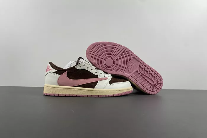 Travis Scott x Air Jordan 1 Low OG DZ4137 -206